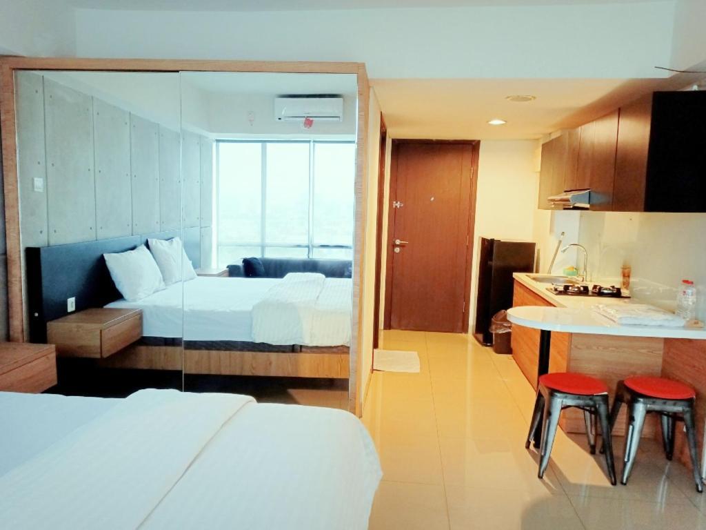 Cozy The H Residence Cawang By Bonzela Property Jakarta Exterior foto